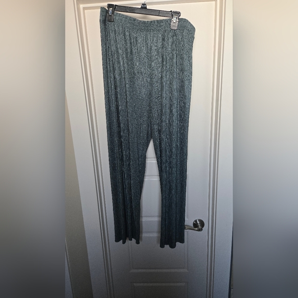 Bailey 44 Textured Green/Grayish Pants - Picture 1 of 4